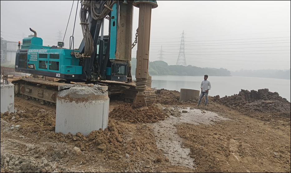 Construction of Eight lane access-controlled Expressway from km 128.000 to km 154.600 of Vadodara Mumbai Expressway in the state of Gujarat on Hybrid Annuity mode under Bharatmala Pariyojna. - Image 3